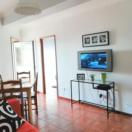 With Mountain View In - 65 Sqm - Terrace Διαμέρισμα *