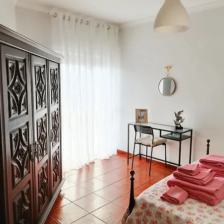 Διαμέρισμα With Mountain View In - 65 Sqm - Terrace