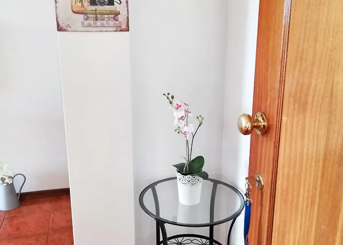 With Mountain View In - 65 Sqm - Terrace Apartamento